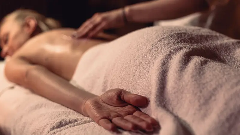 Aroma Terapi Masajı - De SPA Antalya