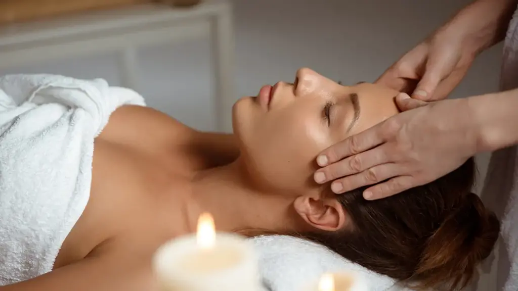 Yüz Masajı - De SPA - Antalya