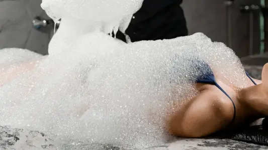 Köpük Yıkama - De SPA Antalya